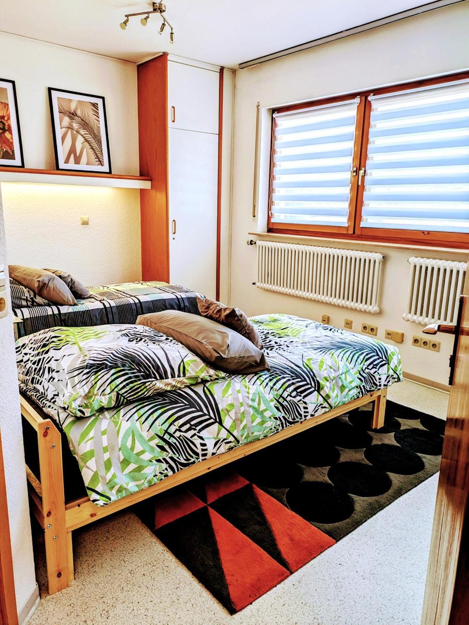 4 Zimmer Geraeumige Und Ruhig Gelegene Ferien- Und Monteurwohnung Nur Fuer Sie Allein Aujvari Vermietungen Spiegelberg Luaran gambar